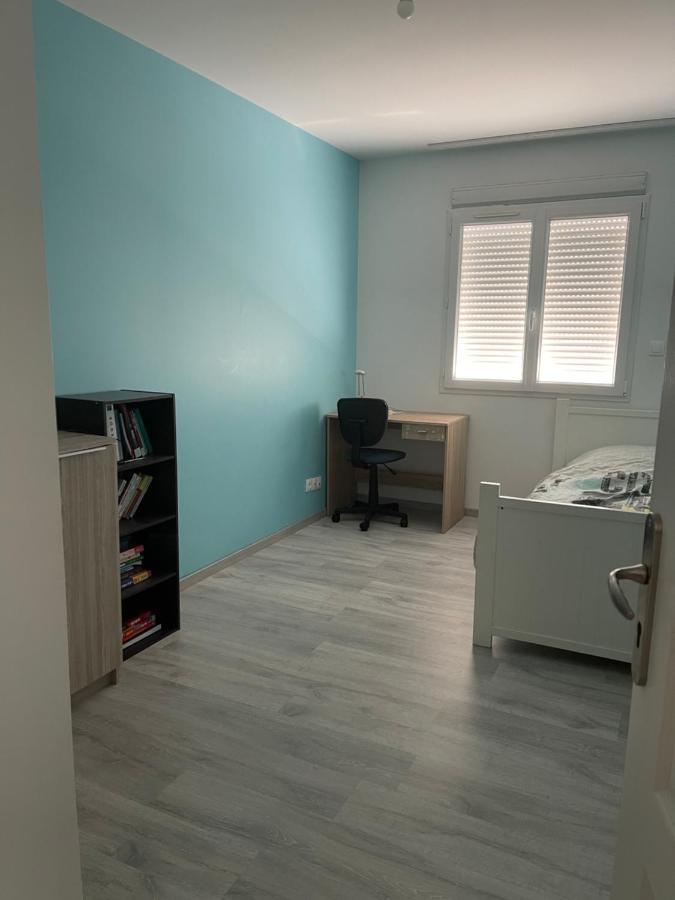 Une Maison Equipee Et Simple. Villa Невер Екстериор снимка