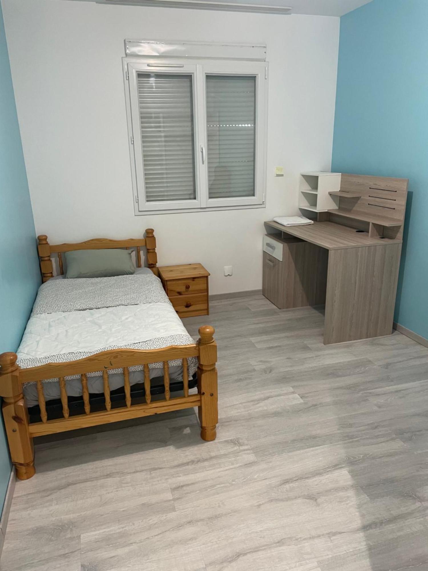 Une Maison Equipee Et Simple. Villa Невер Екстериор снимка